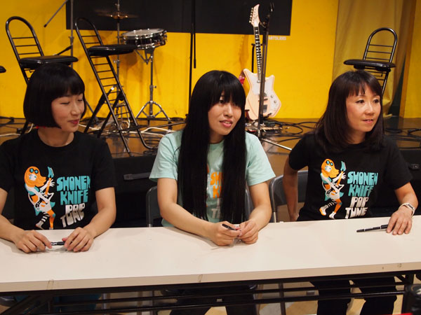 Shonen Knife Tower Records Shonen Knife Tower Records